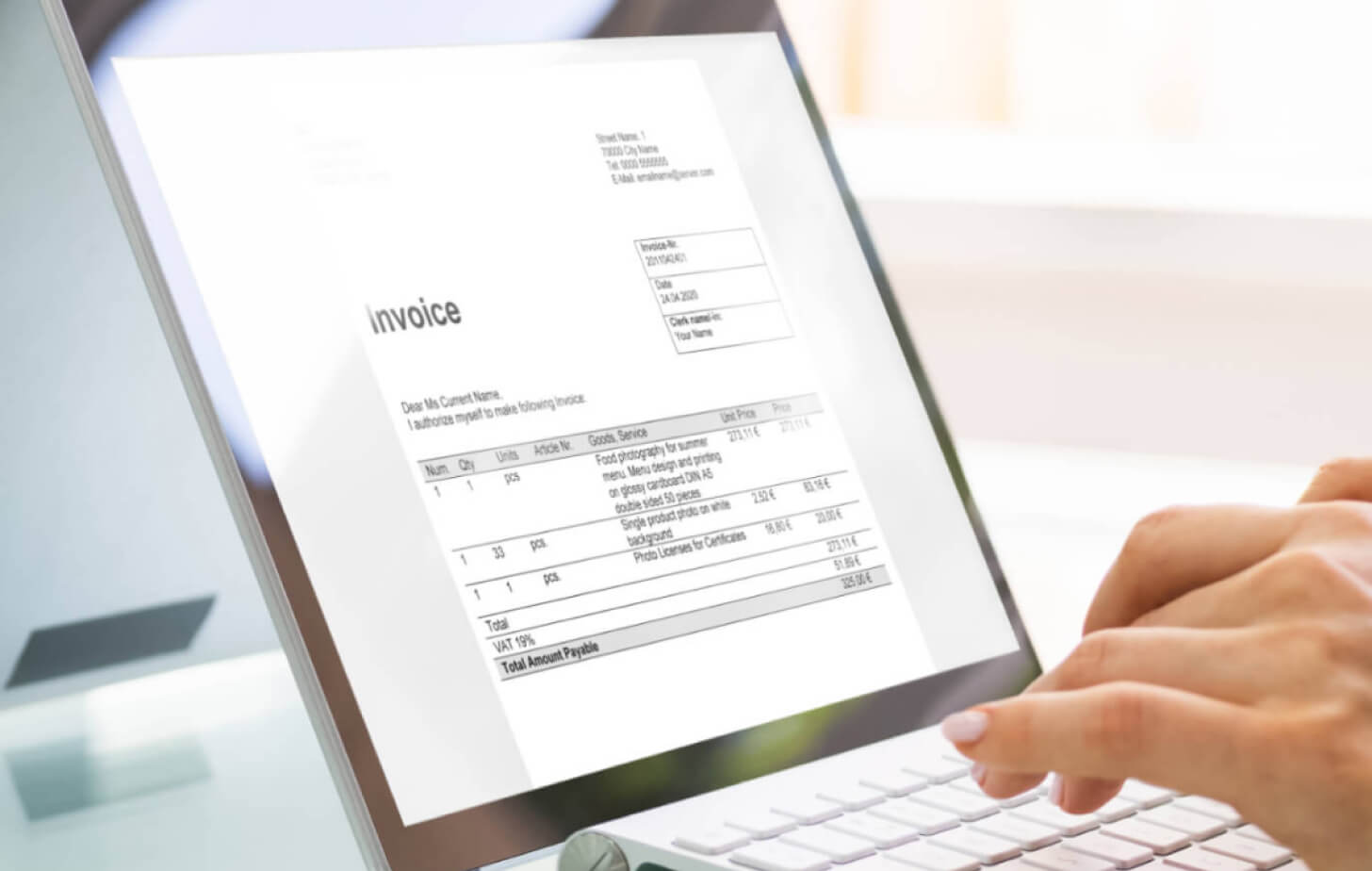 axonivy-card-small-use-case-invoice-receipt