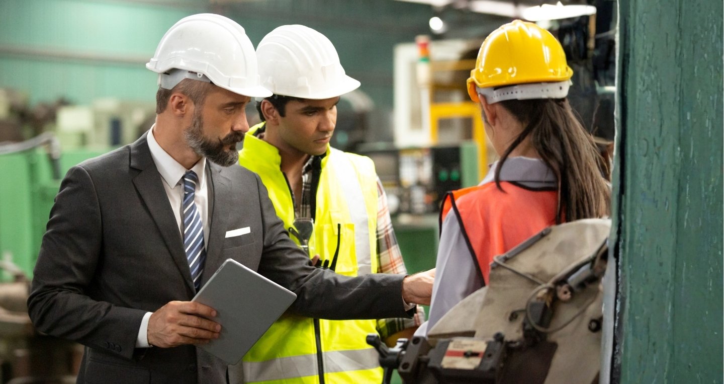 Manage End-to-End Digital Change Processes in Manufacturing
